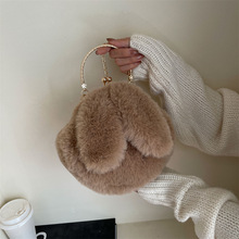 ë�q�μ��Ů����б���朗l�֙C���r�аٴ�С�A���ö���A��С��