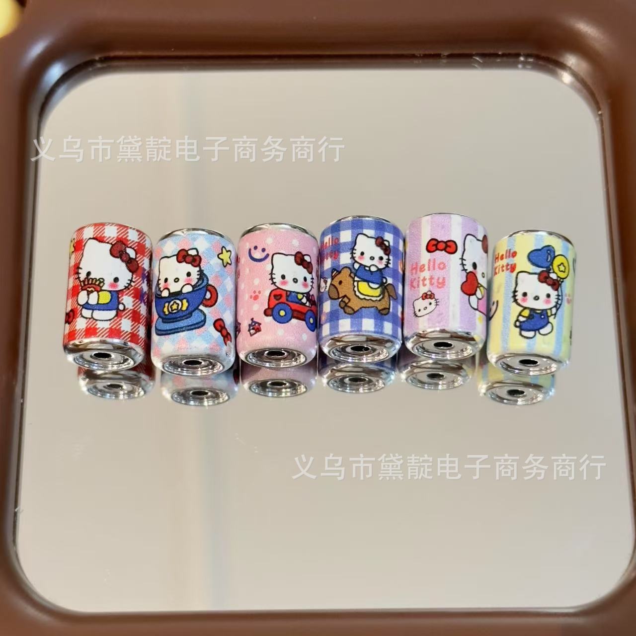 童趣KT猫印刷饮料瓶串珠 diy亚克力包挂手机链钥匙扣服饰配件材料