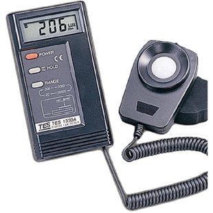 Digital Illumination Meter Model: GD27-TES-1332A Library Number: M120693