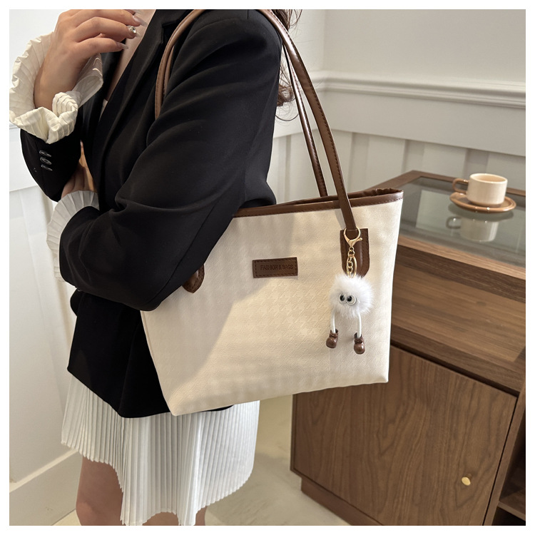 New simple and casual tote bag wholesale, cross-border shopping, commuting, armpit bag, large capacity, trendy and fashionable shoulder bag undefined
