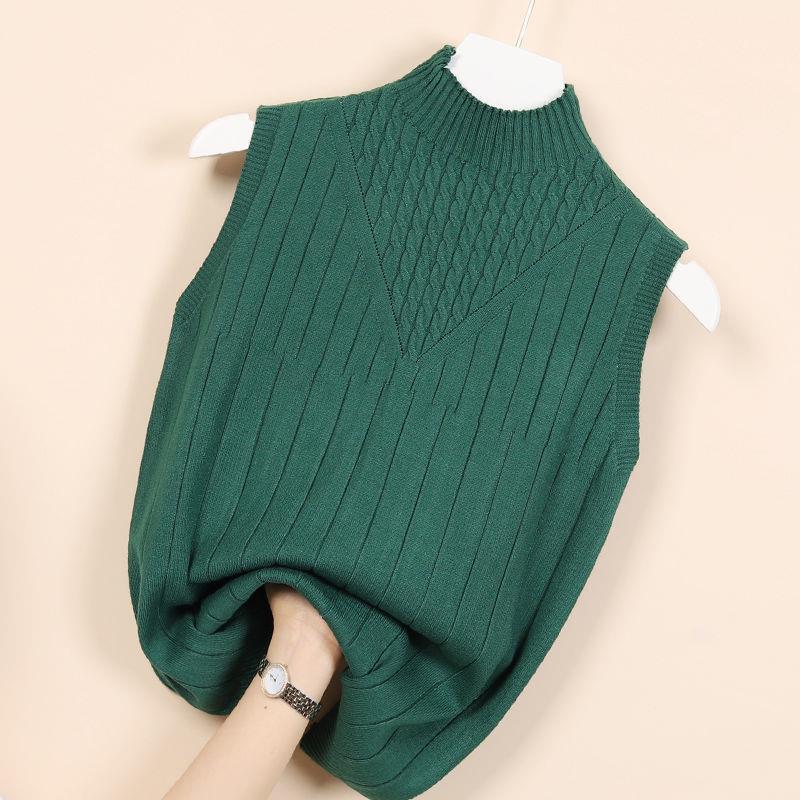 Half high neck sleeveless knitted waistcoat women 2022 early fall outside to wear a slimming short style foreign style vest