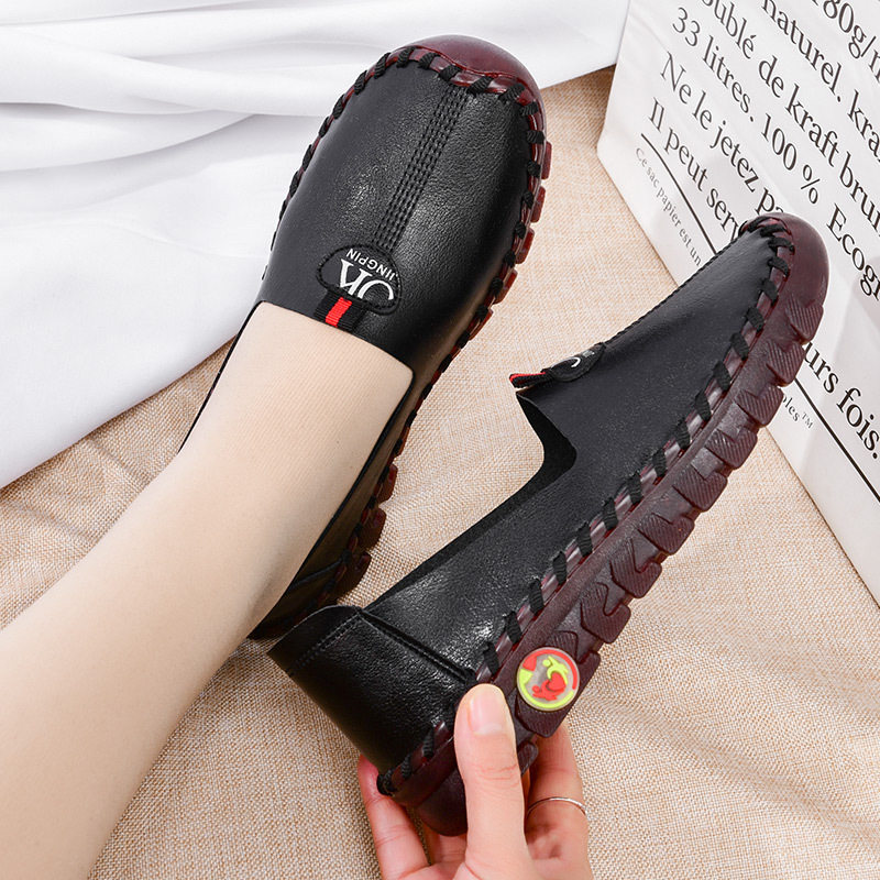 Giày lười nữ đế bằng mềm êm chân, giày cho mẹ da microfiber mũi tròn — 2202 Màu Đỏ, 2202 kaki, 2202 màu đen, Màu trắng 2202