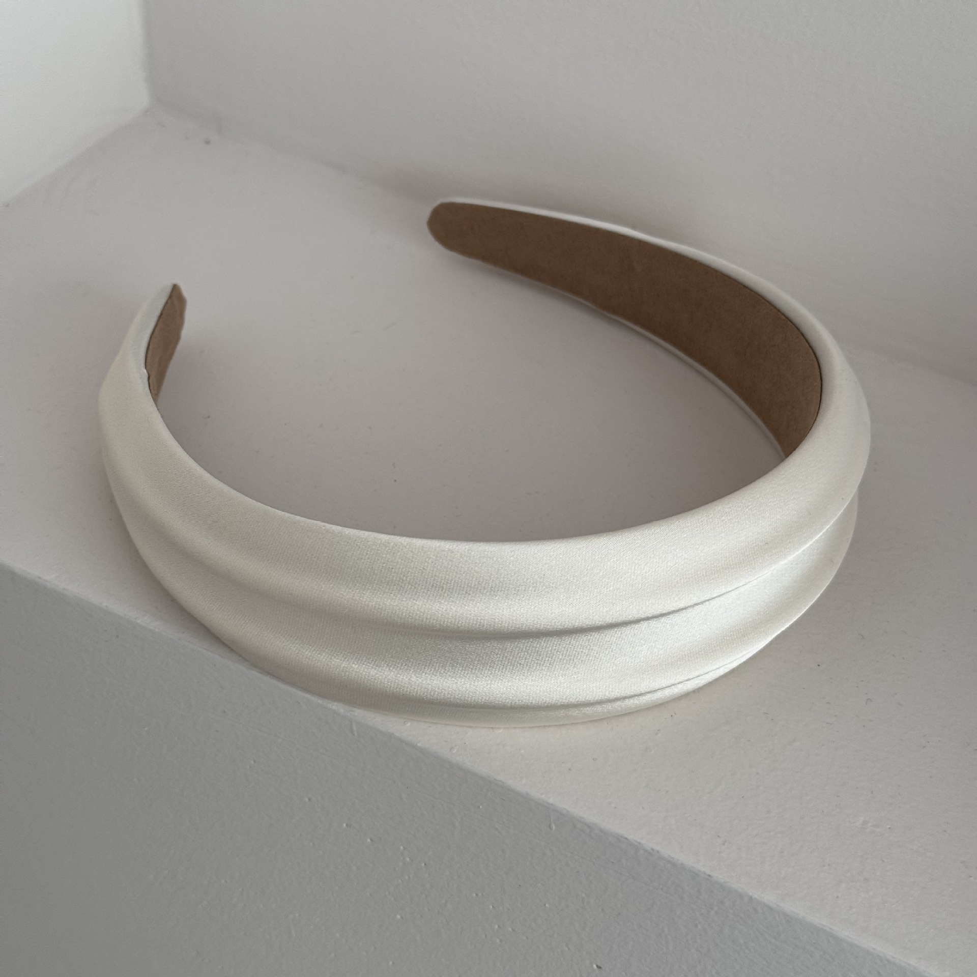 Beige glossy wide headband