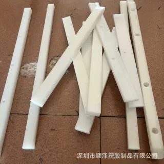 白色尼龙长条耐磨塑料黑蓝绿色PE方条高分子聚乙烯pp塑料垫板加工