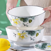 8Ӣ���մɜ���2ֻ�b��̖���뜫�豱�W�L����ɻ����������~����