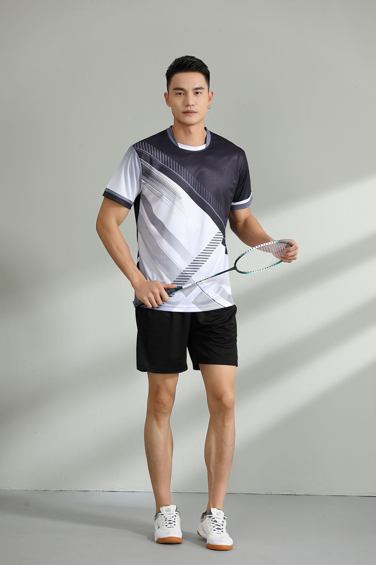 Black set, men's style