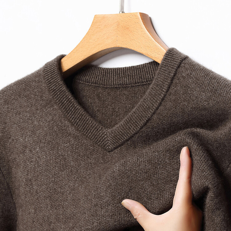 Autumn and Winter New Style Heart-Neck Long-Sleeved Thickeneded Yak Wool Warm Loose Casual Bottoming Shirt V Neck Pullover