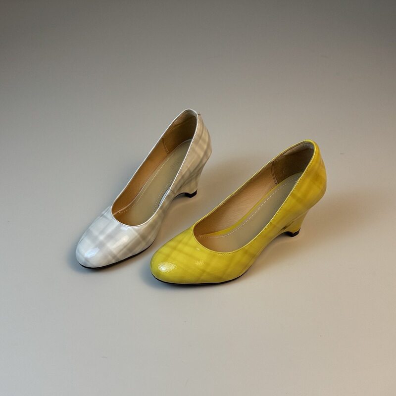 2026 Spring Vintage Plaid Print Leather Wedge Heel Elegant Round Toe Comfortable Retro Slip-On Shallow Mouth Flats