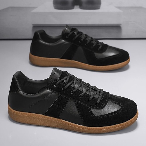 Men's breathable sports casual retro desert boots work office kitchen non-slip waterproof safety shoes