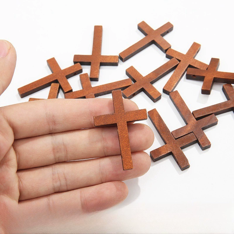 Источник Крест Ретро Трава Бревна Резиновая Обработка Крест Завод Производитель Трава