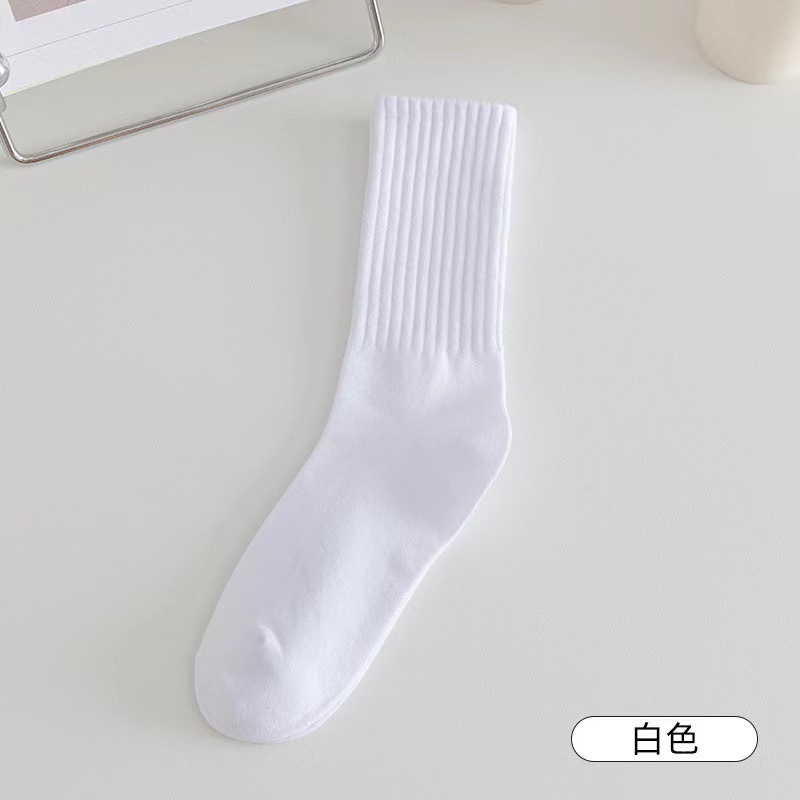 White / One size fits all nude socks