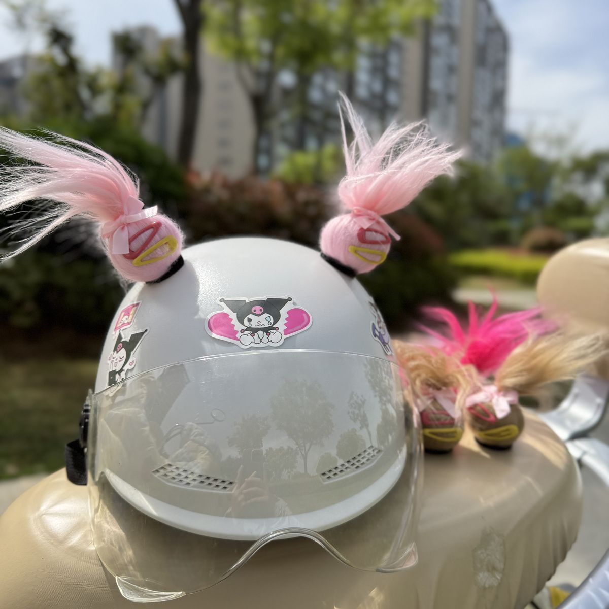 Diàndòngchē Creative Funny Helmet Accessories Electric Car Decoration Cute Bun Hairpin (Auto Parts and Accessories) - pink-pair-helmet-not-included