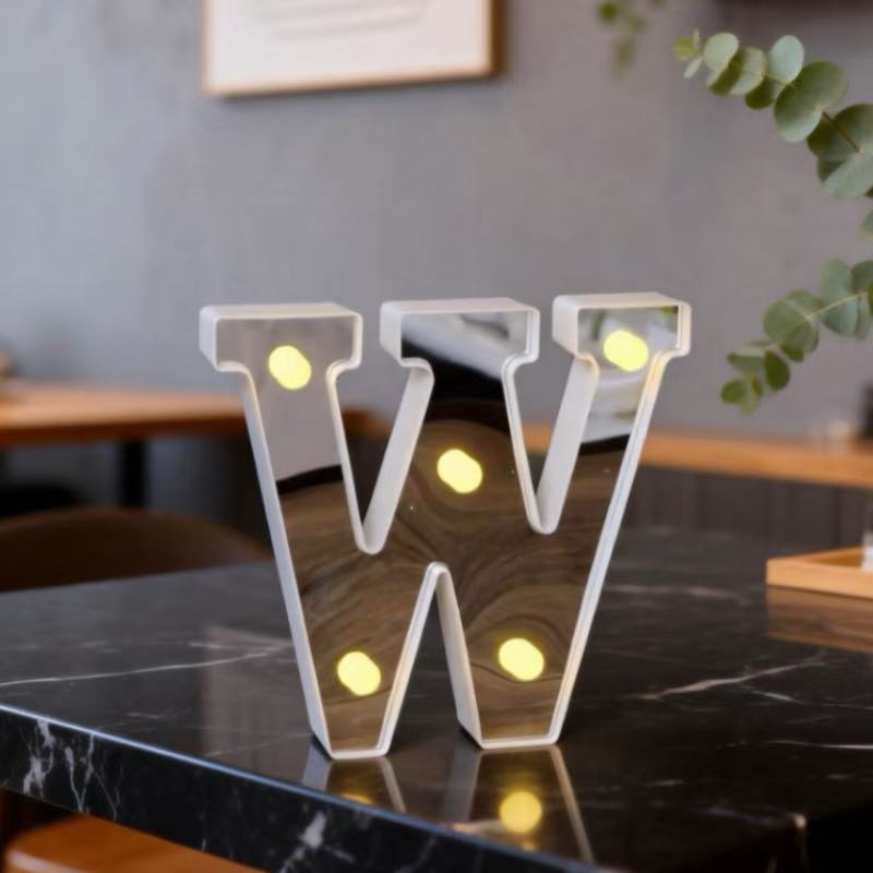 Lámpara LED Decorativa de Letras y Números de Plástico para Fiestas, Cumpleaños y Eventos image 68