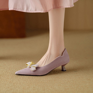 ����С���L���\�����Y�\��С��Ь�¿��򷴽q���^��������ƤŮ��Ь