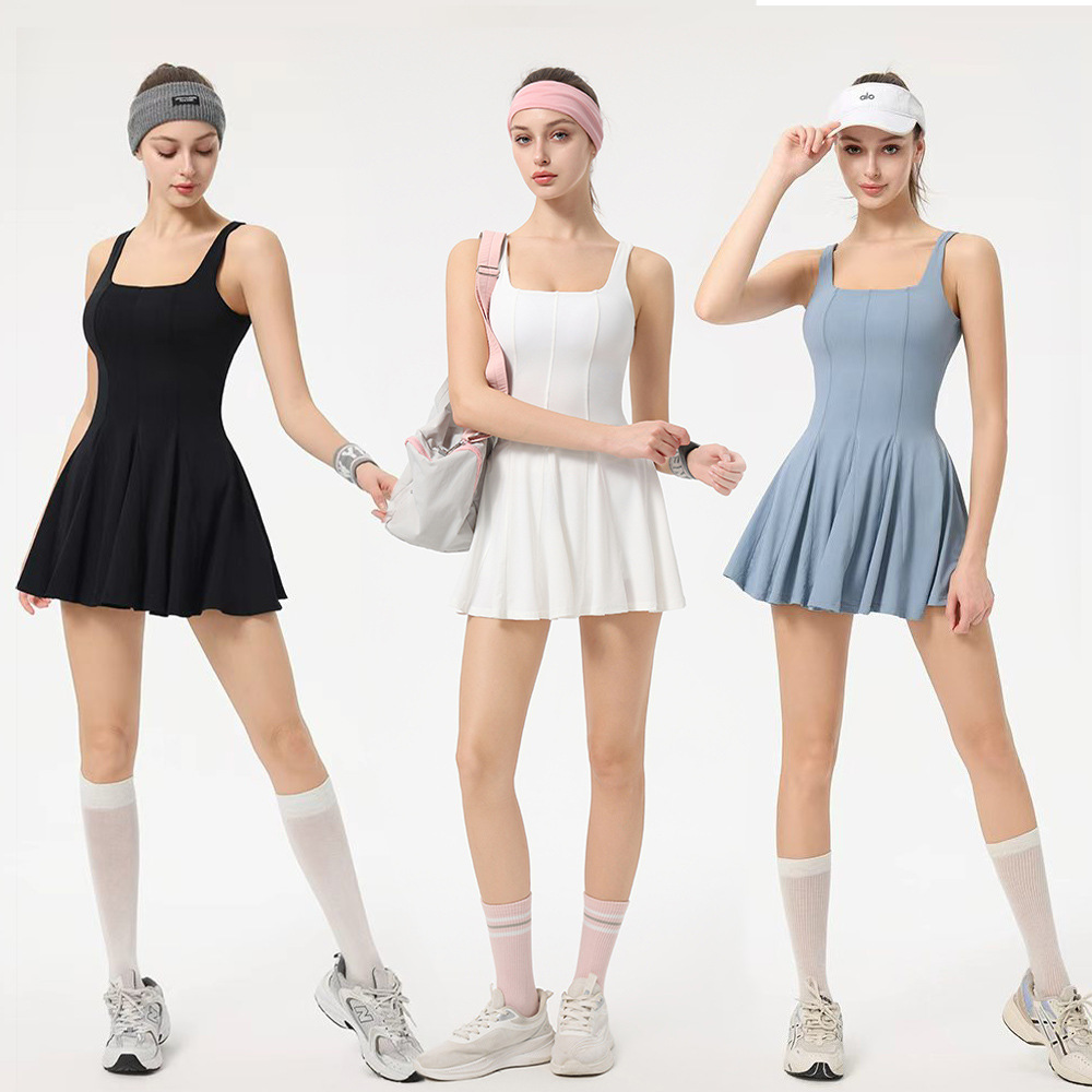 26 New Summer Sports Badminton Dress with Comfortable Elastic Square Neck, Slimming and Elegant Design, Paired with Independent Safety Shorts, Tennis Skirt