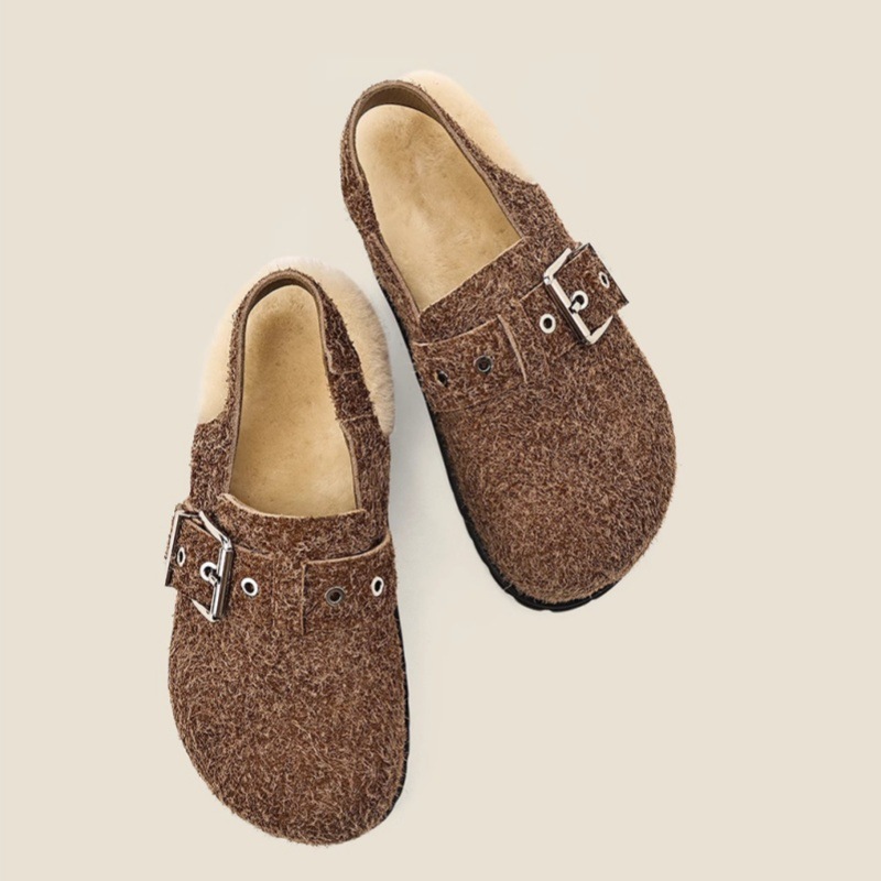 En otoño e invierno de 2024, la nueva piel de suela gruesa más zapatos birkenstock casuales para mujeres perezosas Baotou zapatillas de pelo se usan para mantenerse calientes.