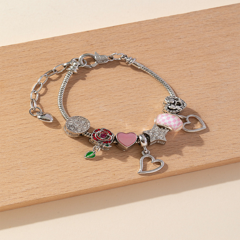 Pulsera Panjia Dora DIY cuentas explosivas transfronterizas colgante de amor goteo flor de aceite en forma de corazón accesorios de chicas de diamantes