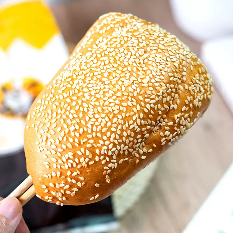 鸡腿摆摊网红美食休闲小吃零食80怀旧早餐咸味夹心面包糕点批发