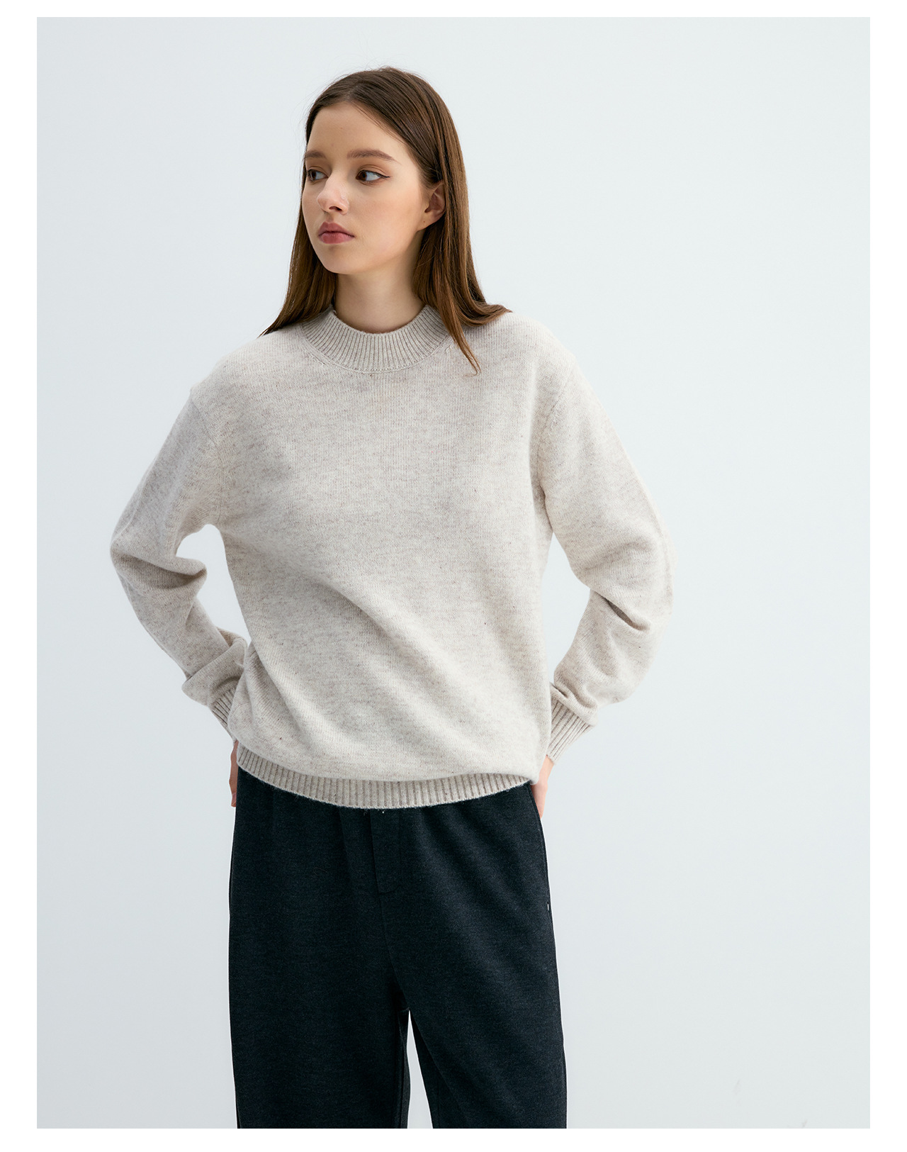 UNF 430g Snowflake Crewneck Wool Sweater