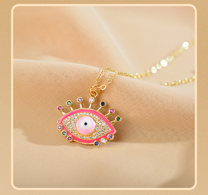 Fashion Devilu0027S Eye Copper Plating Zircon Pendant Necklace