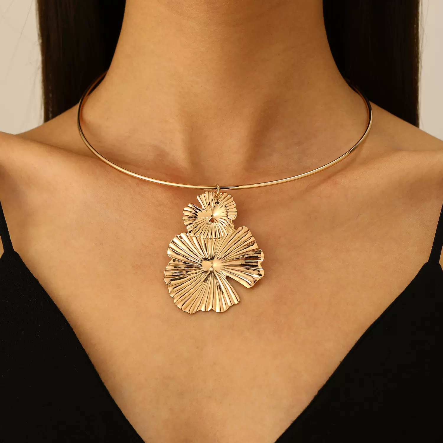 跨境欧美风复古大花瓣项圈Choker项链女个性简约锁骨链配饰饰品