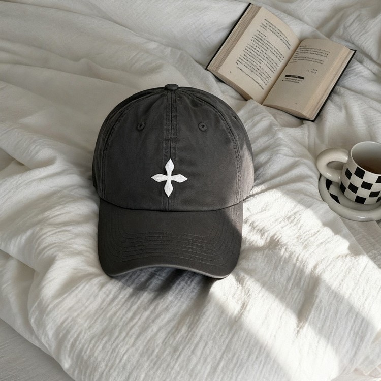 Hard-Top Small Head Circumference Hat for Girls, Spring & Fall Korean Style Peaked Cap XS Small Size Family Style Kidsren's Hat Baseball Cap for Men