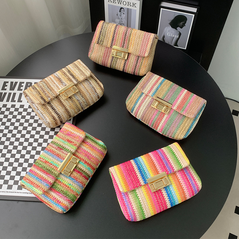 Wholesale 2025 Fashion Women's Crossbody Bag Korean Style Trendy Straw Woven Women's Bag with Lock Closure Simple Small Square Bag