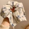 4# blue ink wash maple leaf pearl pendant hair tie