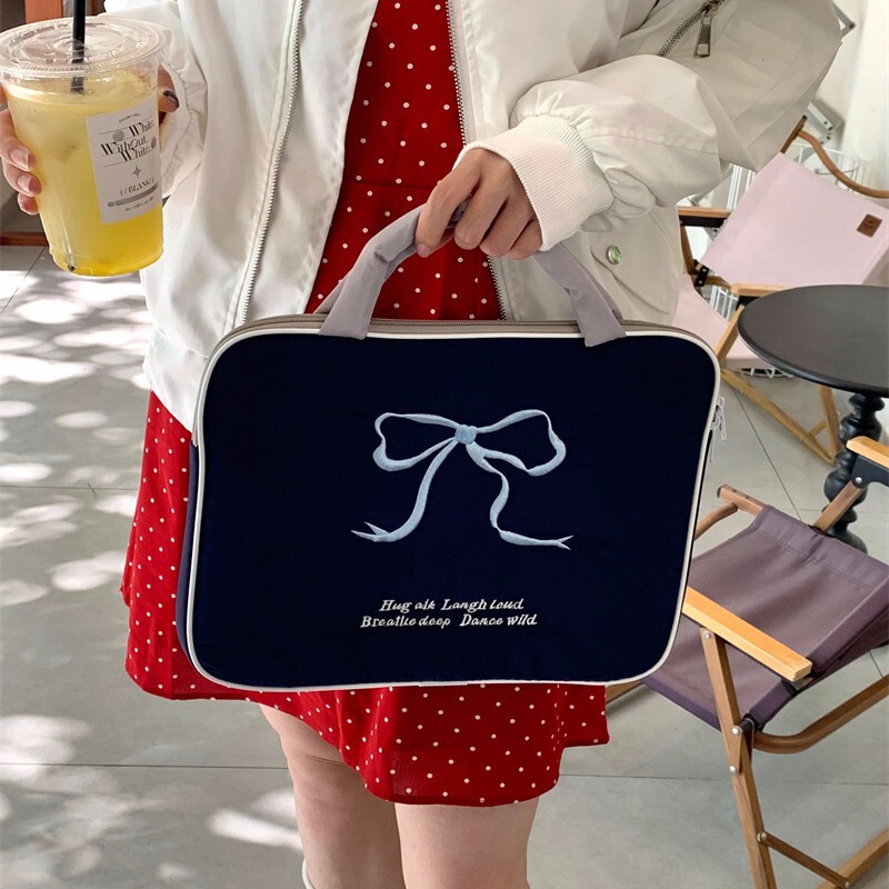 Wholesale South Korea cute embroidered bow ipad tablet 11/13/15 inch laptop storage bag