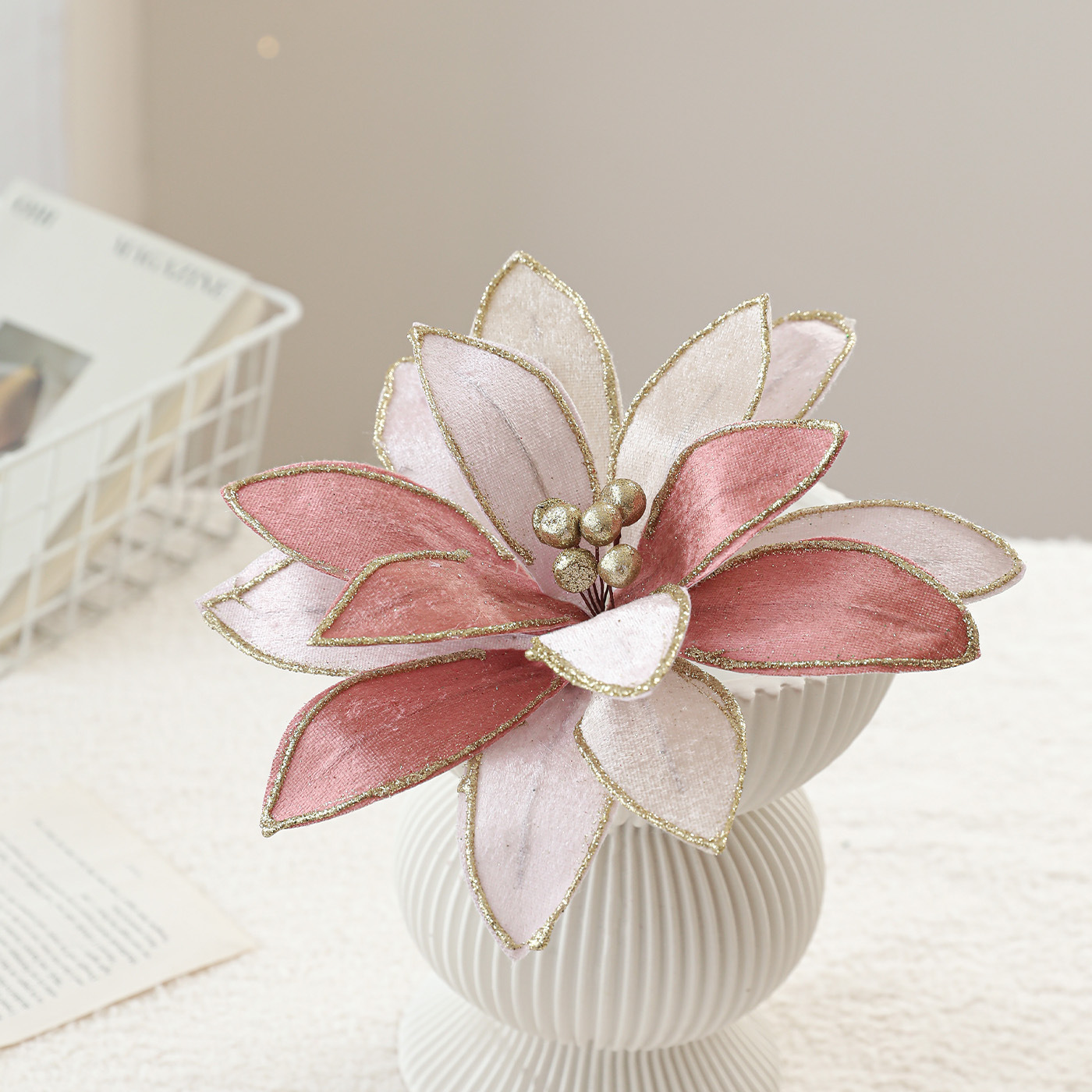 Nuevos productos de tela de alta calidad Phnom Penh flores de Navidad lujosas coloridas flores de Navidad decoraciones de flores de imitación en stock