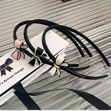 �����r��ǰ���w¶˼�����ͬ������Y�l��Ů�߼���С���L�����^��