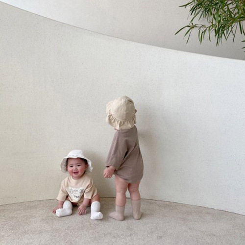 Baby one-piece outfit for summer, thin, loose fit, triangular T-shirt, pants for crawling, South Korean version