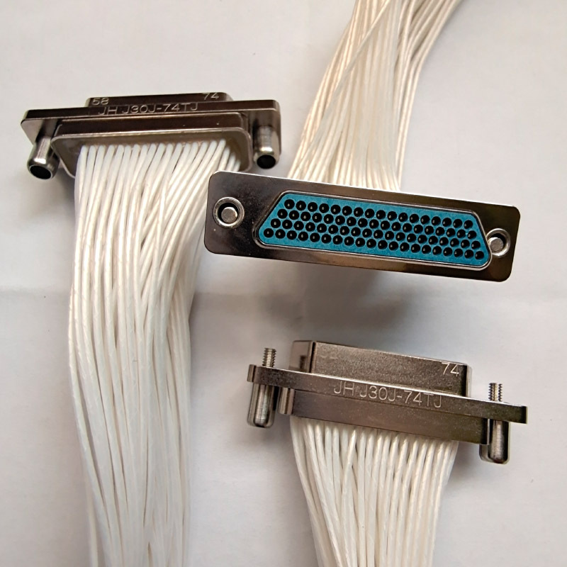 西安厂家供应销售74针微矩形连接器J30J-74ZKWP7-J