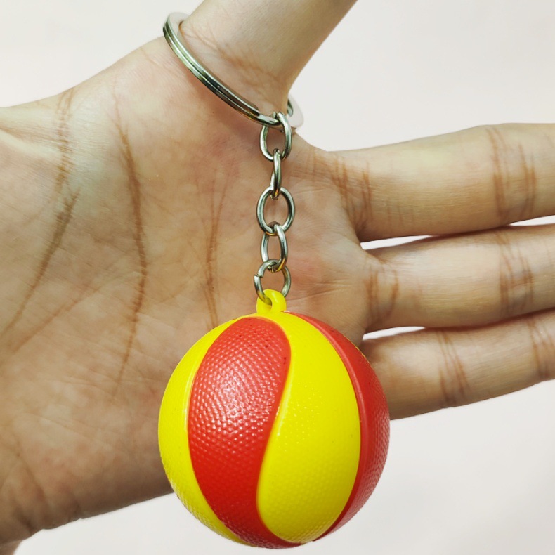 クロスボーダー4cmサッカーキーホルダーバスケットボールストラップ学生カバン掛け飾りスポーツグッズプレゼントテニスラグビー掛け