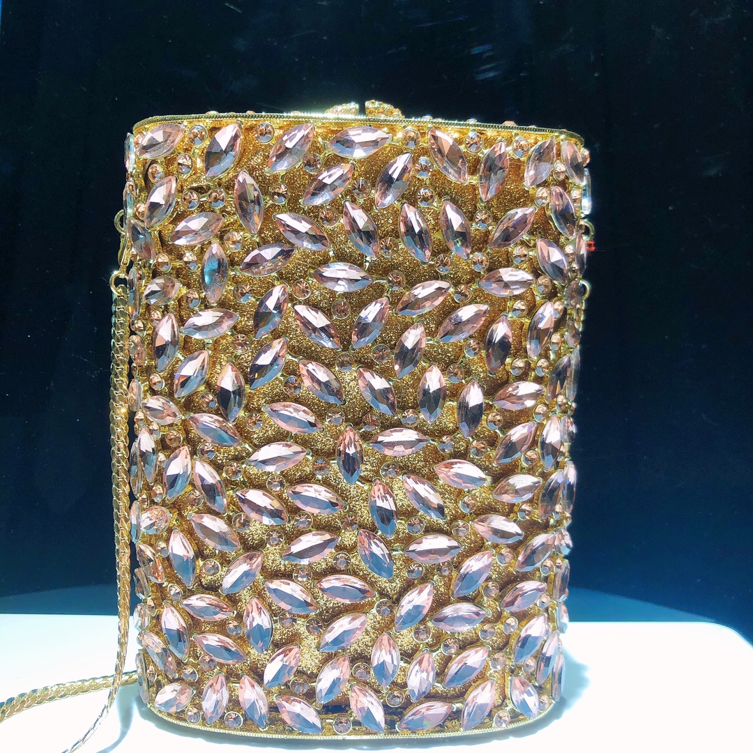 Túi clutch nữ vải satin thêu hoa hồng 14 bông, tay cầm ngọc trai, phụ kiện dạ hội — Màu Sâm panh, Cá tính đặt làm chi tiết 9