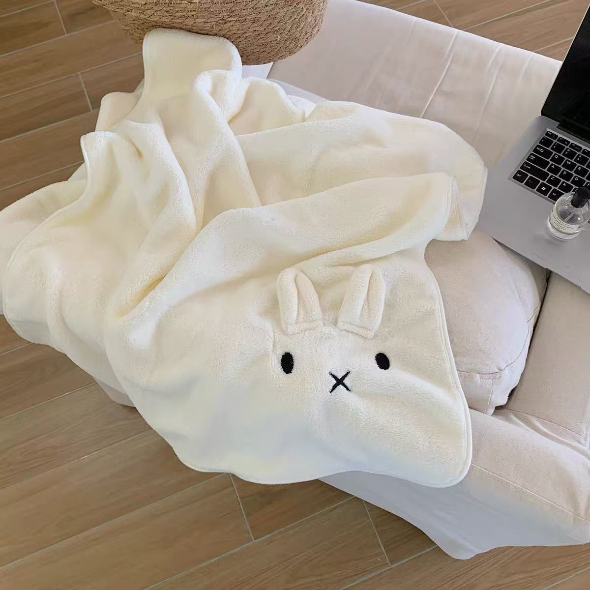 Miffy conejo toalla de baño de coral, toalla de baño de lana, toalla de baño de absorción de agua, toalla de baño de cabello dulce, toalla de baño de la cara doméstica
