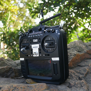 Radiomaster �b���� TX16S MKII 4��һ���f�h���l�^ELRS����TBS