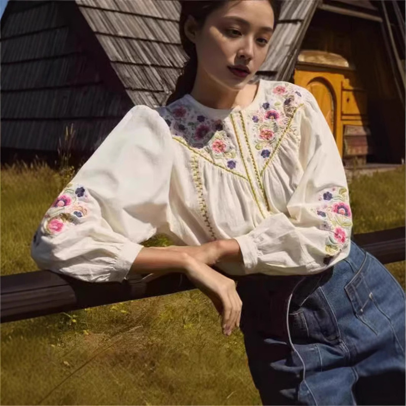 French-Style Niche 2024 Autumn and Winter New Sweet Round-Neck Colorful Embroidered Puff Sleeve Single-Breasted Loose Girl's Shirt French-Style Niche 2024 Autumn and Winter New Sweet Round-Neck Colorful Embroidered Puff Sleeve Single-Breasted Loose Girl's Shirt