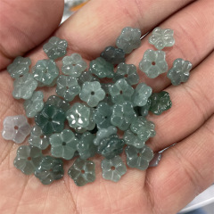DIYアクセサリーの翡翠A商品の青い水の翠玉の花の散珠の小さい花のビーズはばらばらです。