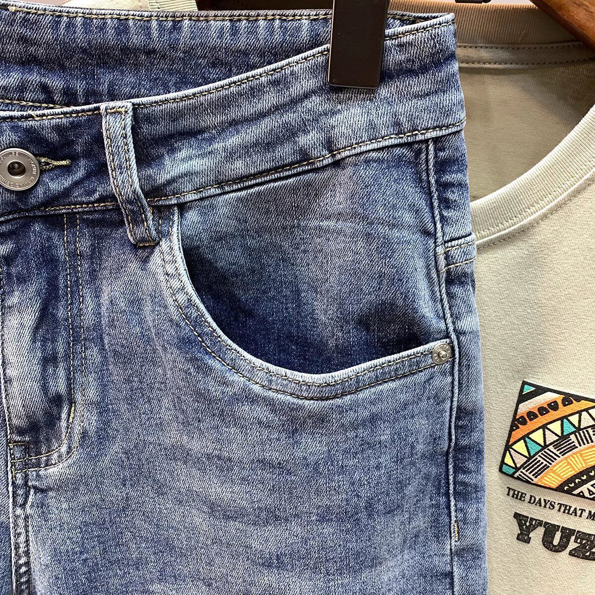 Men's Clothing Men's High End Light Luxury Printed Denim Shorts Style Slim Fit Summer Casual Pants Trendy Retro Five Point_mkmklike.com