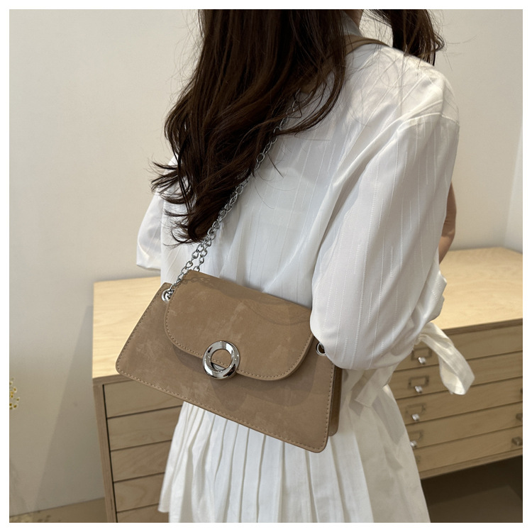 Borsa a tracolla da lavoro versatile a catena color caramella da donna, casual, semplice e alla moda, in PU, 2024_voghion.com