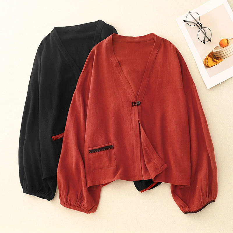 Фактический снимок готовой новой весенней короткой куртки из хлопка и льна 2025 года с длинными рукавами ручной вязки и кардиганом на пуговицах в стиле ретро для женщин больших размеров.