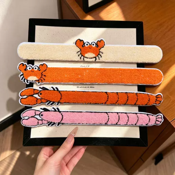 Cartoon shrimp and crab-themed long strip hair clips, crab and lobster magic tape hair accessories, for girls, used to hold back stray hairs while washing their face or applying makeup