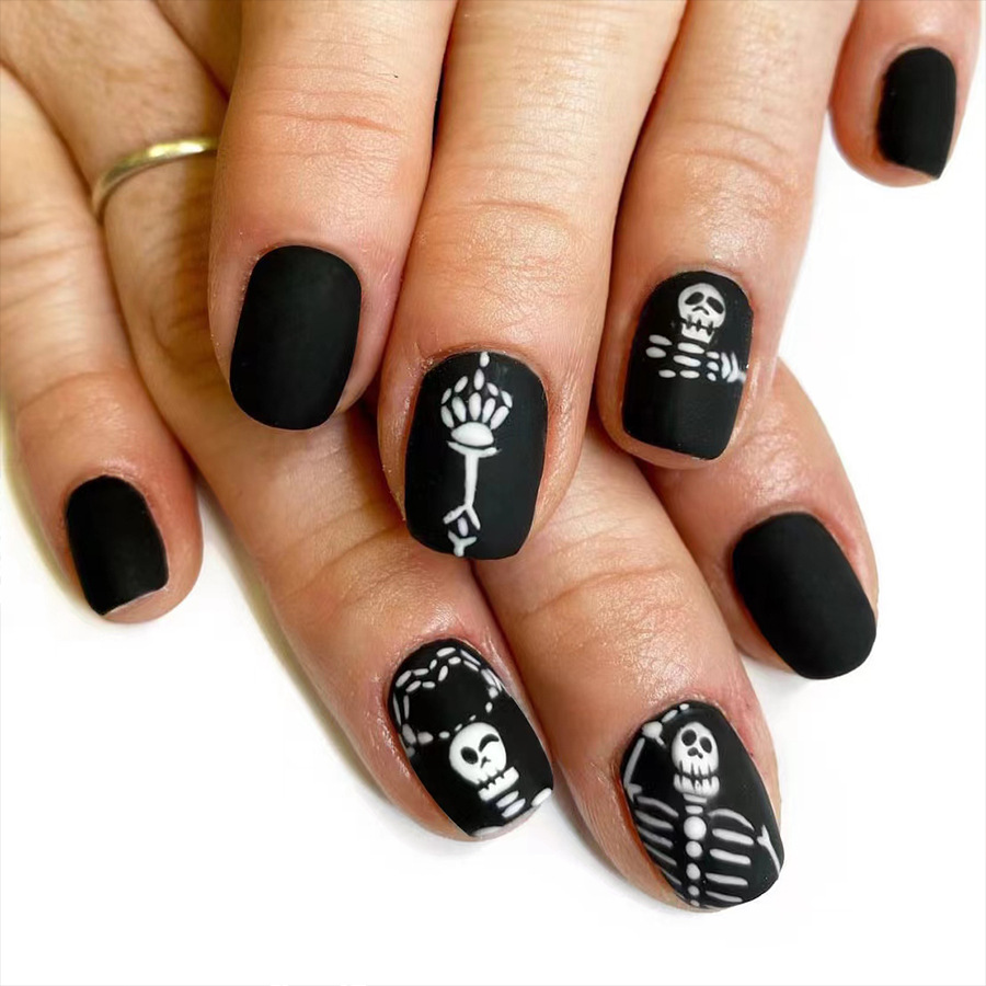 Short Halloween Frosted Wear Nail Art Thriller Funny Skull Man Dark Nail Art 2024 New ins24_voghion.com