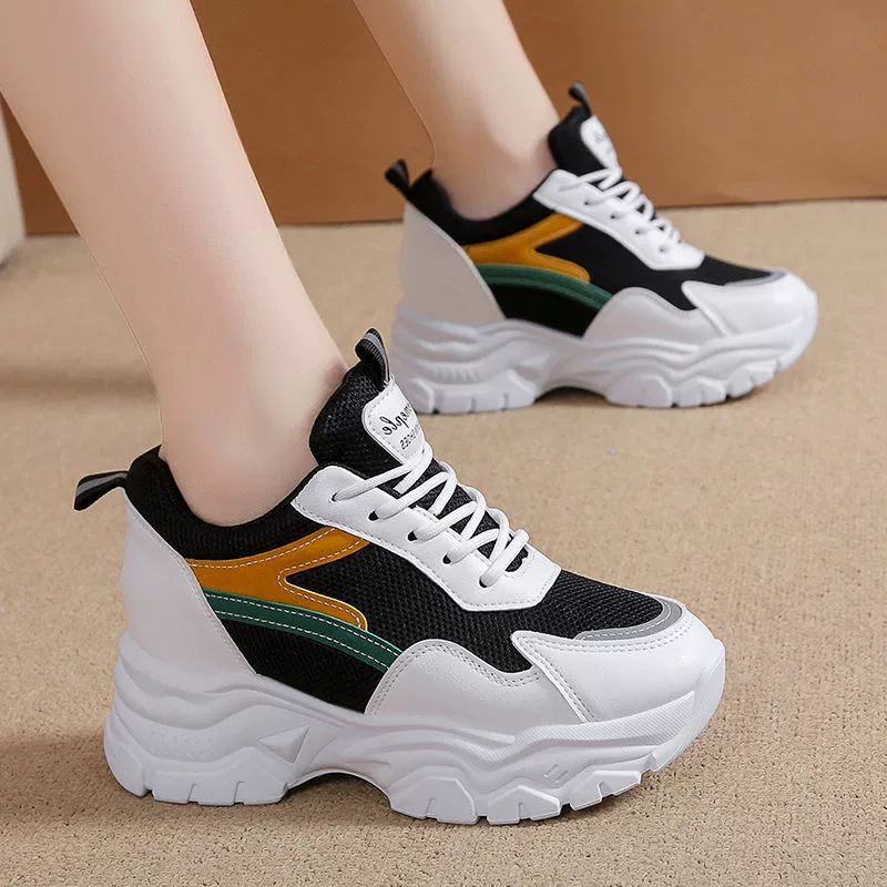 Женские кроссовки 2025 новая корейская версия, повседневная обувь с эффектом увеличения роста, осенние кроссовки в стиле "dad shoes", белые кроссовки