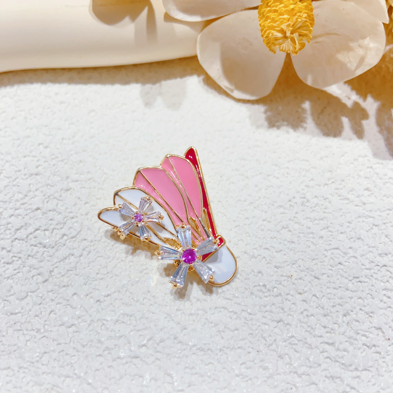Sporty style rotatable badminton enamel brooch, unisex, unique and exquisite pin, versatile suit accessory