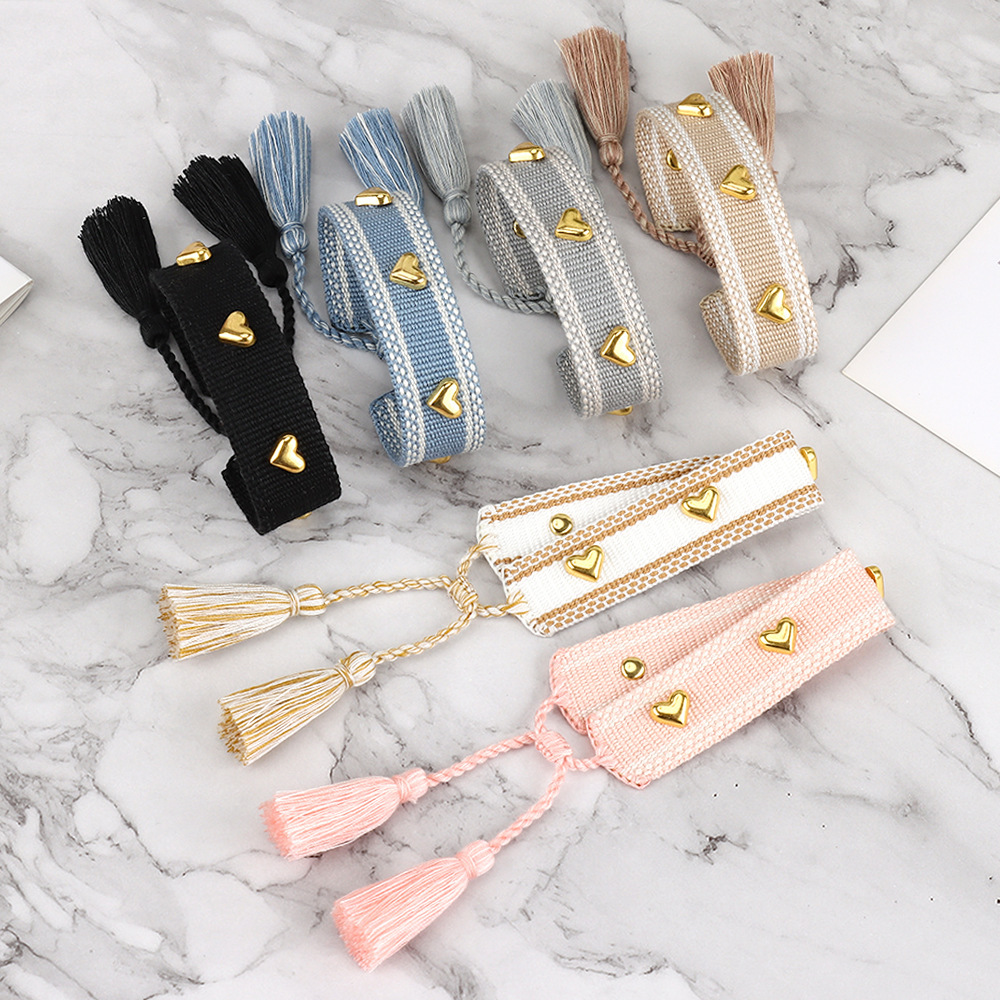 8g Weight Bracelets Classification Polyester Chain Material 1 Piece Quantity Holiday, Daily Occasion Polyester Material Heart Shape Pattern Women's Gender Knitting, Tassel Design Casual, Simple Style Style Casual Simple Style Heart Shape Polyester Wholesale Bracelets 5