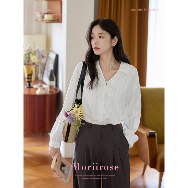 White autumn retro shirt
