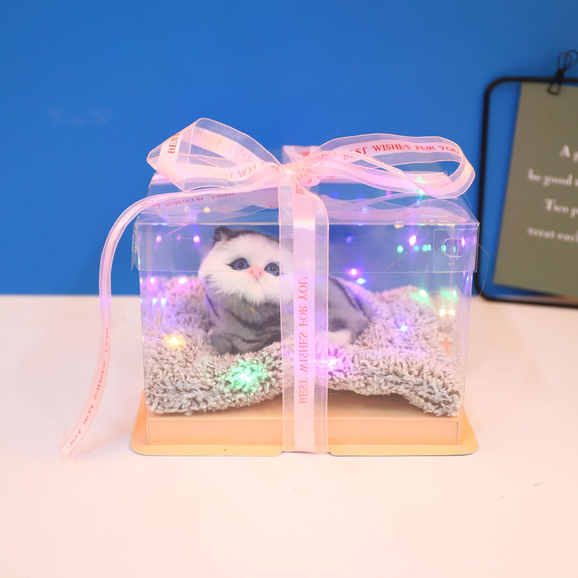 Bamboo charcoal mat squatting cat (gray stripes)