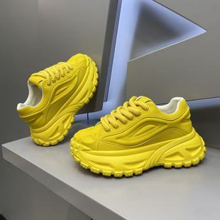 ��Ь2026�¿������e��Ь�Еr���ϵ�ЬС����Ь������